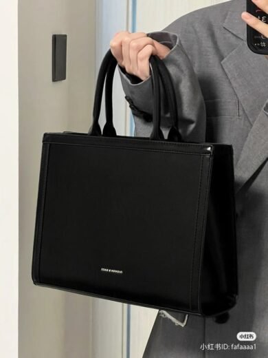IZRA Hand Bag 007  (Black)