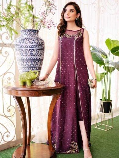 IZRA Suit 039 (Embroidered Suit)