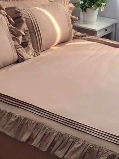 IZRA Bedsheet 015 (Flyer Borderd)