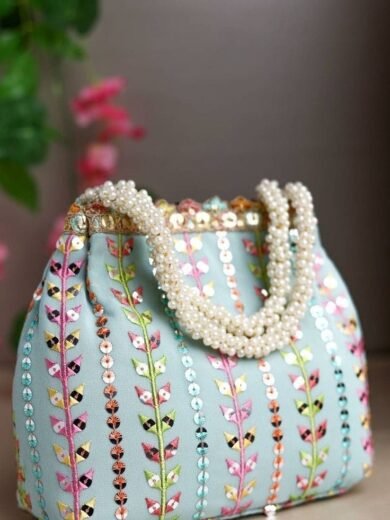 IZRA Clutch 010 (Embroidered)