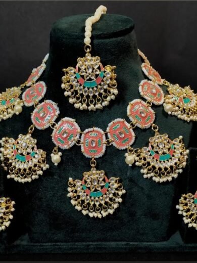 IZRA Jwelery 03 (Neckless and Earning set)
